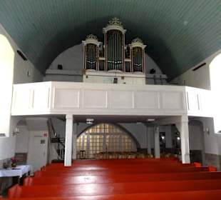 Blick in das Kirchenschiff