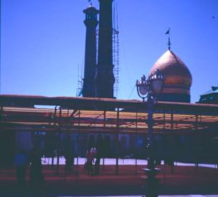 Letzte Bausarbeiten an den Hauptminaretten