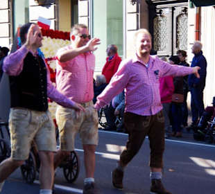 Werbeteam mit Autoscooter Chaise