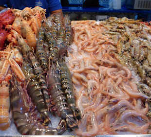 In der Markthalle von Santa Cruz de Tenerife