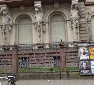 Prinz-Max-Palais