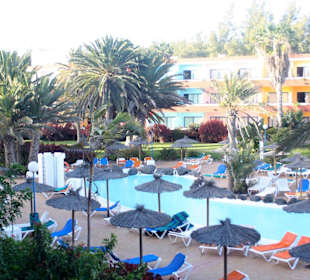 Gartenanlage mit Pool