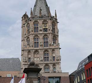 Oberteil des Rathaus Köln