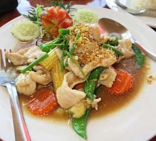 Hühnchen und Gemüse