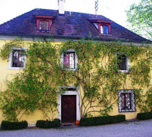 Verwaltungsgebäude Burg