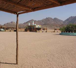 Zwischenstopp im Beduinendorf