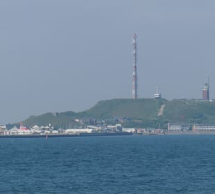 Weithin sichtbar: der Sendeturm von Helgoland