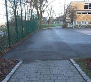 Bolzplatz Single Halle Glems