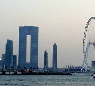 Ain Dubai von der Palm aus