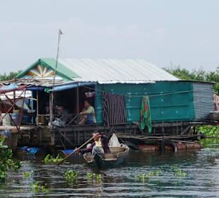 Am Ufer des Tonle Sap kurz vor Siem Reap