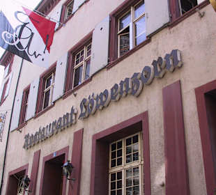 Löwenzorn Aussenansicht