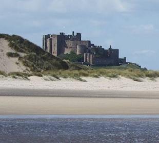 Bamburgh Castle vom Strand