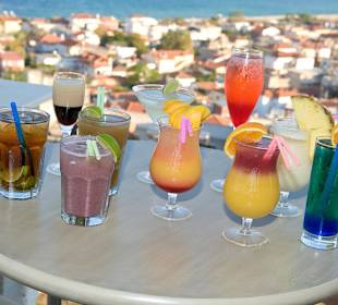 Longdrinks, Shakes & Cocktails von Jenny