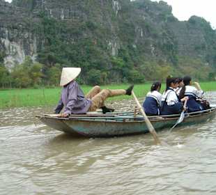 Trockene Halongbucht