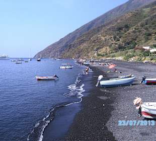 Stromboli, schwarzer  Strand