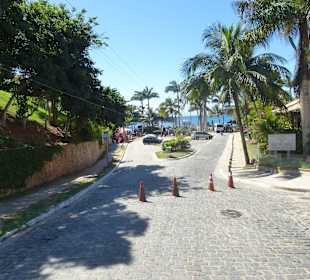 Mit dem Trolleybus durch Buzios