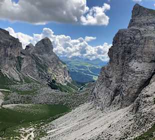 Wandern Selva di Val Gardena