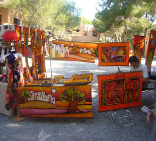 Seidenmalerei auf dem Hippiemarkt