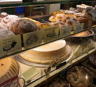 Palma: in der Bäckerei Forn des Teatre