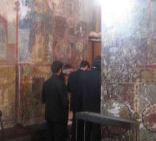 Erzengel-Kirche: Chor der jungen Priester