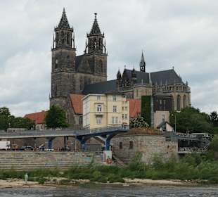 Bei einer Elbe-Schifffahrt in Magdeburg