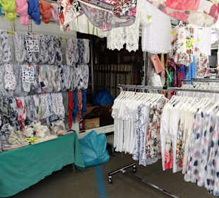 Rundgang über den Wochenmarkt von Limone