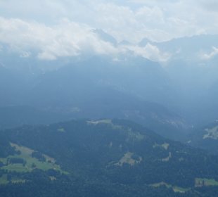 Ausblick von der Sonnenterrasse der Sonnenalm