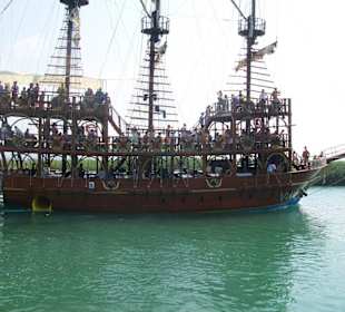 Ausflug mit Baba Boot