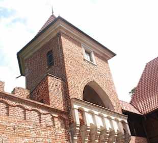 Zamek widziany z dziedzińca