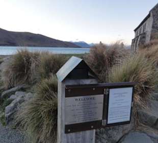 Jezioro i fragment Kościoła