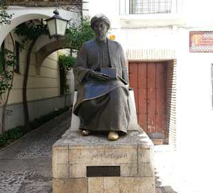 Rambam Statue (Mimonidas)Jewish Quarter (Juderia) 