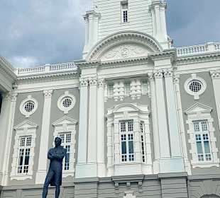 Victoria Theater and Concert Hall