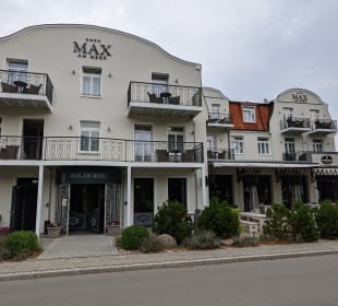 Eingangsbereich. Blick aus Richtung Lindenpark Hotel Max am Meer Kühlungsborn