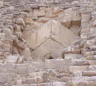 Pyramidy