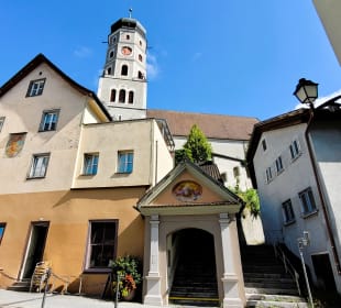 Treppensteig zur Kirche