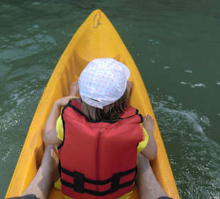 Auf dem Weg zur Höhle