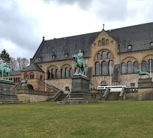 Das Kaiserpfalz-Gebäude