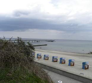 Strand und Seebrücke
