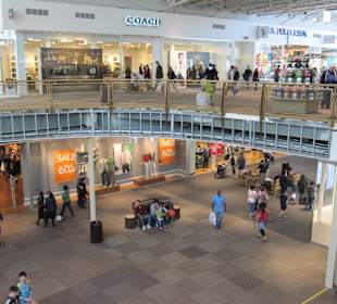 Jersey Gardens (Mall)