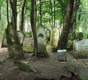 Stare, zabytkowe macewy