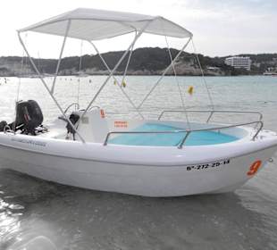 Das Powerboat, an der Cala Galdana zu mieten