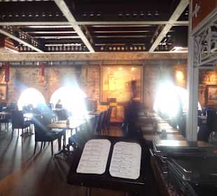 Restaurant im unteren Bereich