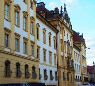 Gesamte Frontansicht