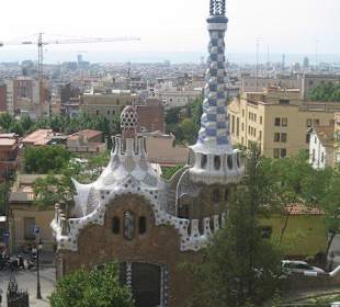 Blick auf den Turm von Gaudi'