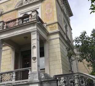 Heimatschutzzentrum in der Villa Patumbah