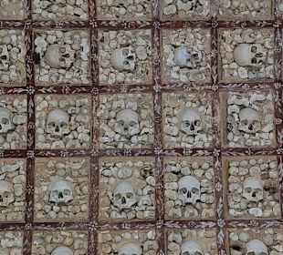 Capela dos Ossos