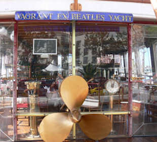 Vagrant ex Beatles Yacht