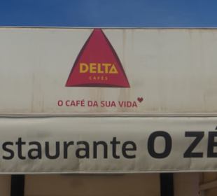Das Restaurant O Zé an der Praia de Monte Clérigo