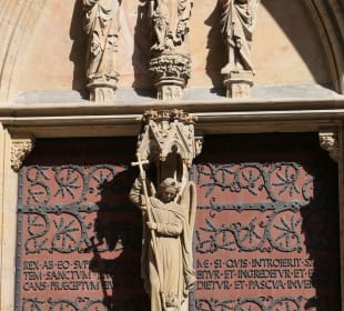 Jungfrauenportal-Jüngstes Gericht-Erzengel Michael