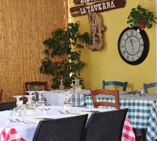 Auf der Terrasse des Ristorante La Taverna